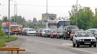Knjige u ruci, glava u torbi
