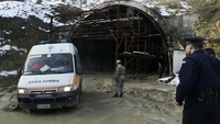 Poginula dvojica radnika prilikom urušavanja zemlje u t