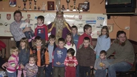 Pune "čizmice" i ruke darova 