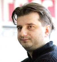 U METU: Uličarski fudbal