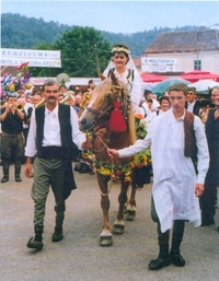Saborska zbivanja u Guči od prošlosti do sadašnjosti (12)