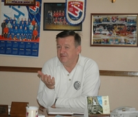 Golman otišao, bek došao