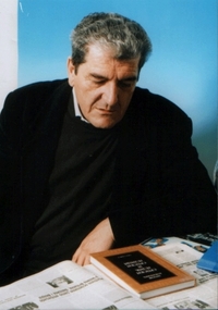 Što manje znaš svoj jezik, brže napreduješ u društvu