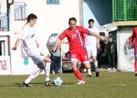 Borac srušio Pecaru
