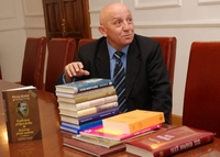 Vukolić promovisao zbirku Kuća predaka