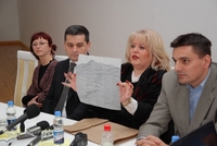 Vraćen neoštećen crtež Vesne Perunović