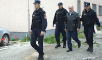 Opštinski činovnik posrednik u podmićivanju