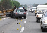 Poginule dvije osobe, jedna lakše povrijeđena