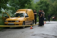 Trojica pljačkaša poštanskog vozila iza brave
