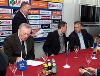 FS BiH: Statuti do 30. novembra