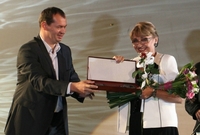 Miris kiše podigao zavjesu