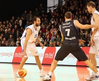 Partizan otvara smotru