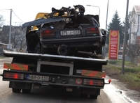 Vozač mazde poginuo u sudaru sa autobusom 