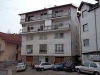 Nožem ubio komšiju u njegovom stanu