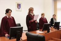 Ljekar osuđen na tri i po godine zatvora