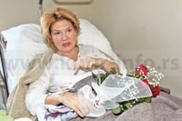 Suzana Mančić operisala kuk