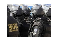 SIPA razbila dvije kriminalne grupe te oduzela oružje i drogu