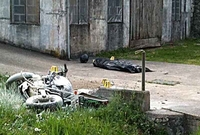 Muškarac poginuo padom sa motocikla