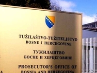 Uhapšeni francuski državljani kupili ručni bacač