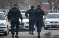 Prilikom hapšenja diler pucao na policiju