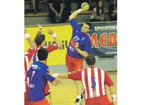 Borac m:tel na startu sa Čelikom
