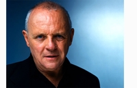 Entoni Hopkins kao Alfred Hičkok