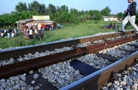 Voz pregazio bebu staru 18 meseci