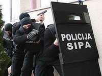 SIPA: Uhapšeni osumnjičeni za trgovinu oružjem