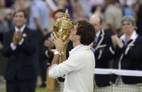 Federeru trofej i tron na ATP listi