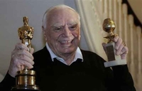 Preminuo američki glumac Ernest Borgnin