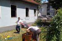 Ukrali 60 maraka pa podmetnuli požar
