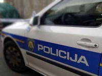 Pijani vozač sudario se sa policijom