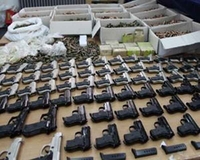 Kosovska policija zaplijenila arsenal oružja