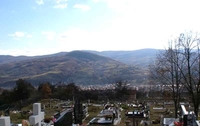 Ukradeni metalni stubovi sa pravoslavnog groblja