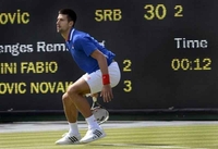 Novak savladao kišu i Fonjinija