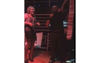 Marina Perazić proglašena gej disko kraljicom Srbije VIDEO