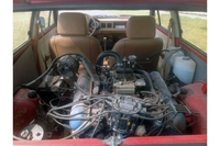 Продаје се Yugo са V8 мотором? ФОТО