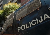 Hapšenje u Kragujevcu: Metalnom šipkom brutalno pretukli tinejdžera 