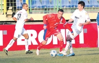 Slaviji poštovanje, a nama bodovi