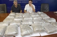 U terencu vozili 27 kilograma marihuane