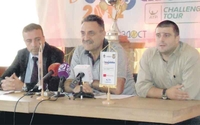Blaž Kavčić brani trofej
