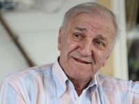 Bata Živojinović u teškom stanju, bori se za život