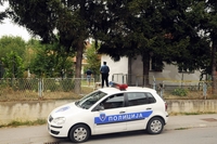 Pretukli staricu i ostavili je u lokvi krvi