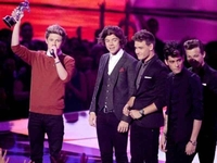 Grupa “One Direction” trijumfovala je na svečanoj dodjeli MTV video nagrada