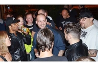 „Prodidži” se provodio na žurki sa fanovima