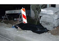 Muškarac obješen u šahtu