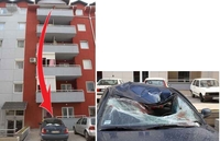 Izbo se 30 puta, skočio s petog sprata i preživio