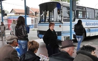 Vaterpolista “Radničkog” automobilom uletio na autobusko stajalište, povrijeđeno sedam osoba