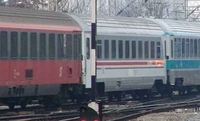 Kamion podletio pod putnički voz Sarajevo-Budimpešta, povrijeđeno 15 osoba