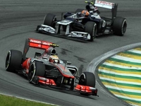 Hamiltonu pol pozicija u Brazilu